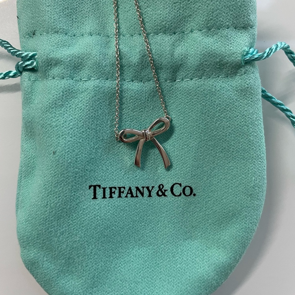 Tiffany and co bow necklace